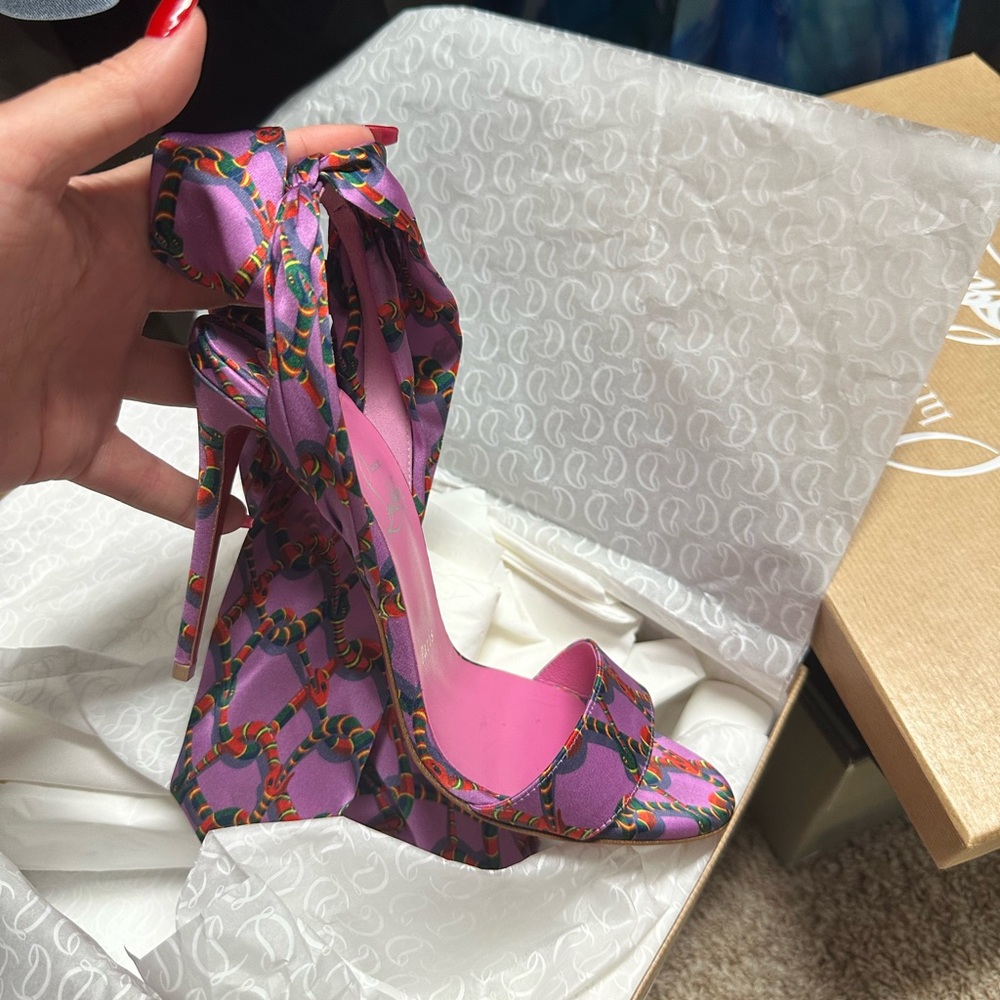 NWT Louboutin